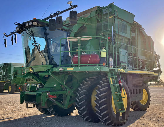 Image of John Deere CS690 equipment image 1