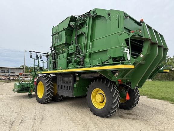 Image of John Deere CS690 equipment image 2