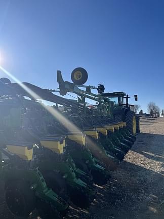 Image of John Deere DB60 equipment image 4