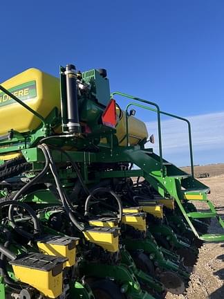 Image of John Deere DB60 equipment image 1