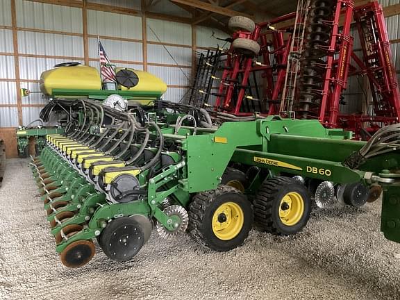 Image of John Deere DB60 Primary image