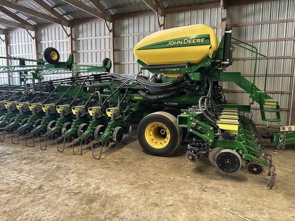 Main image John Deere DB60