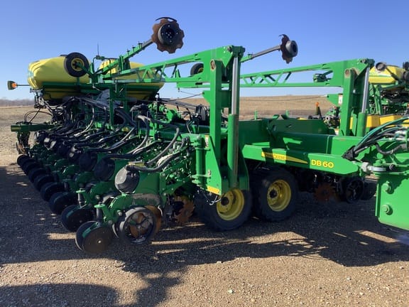 Main image John Deere DB60
