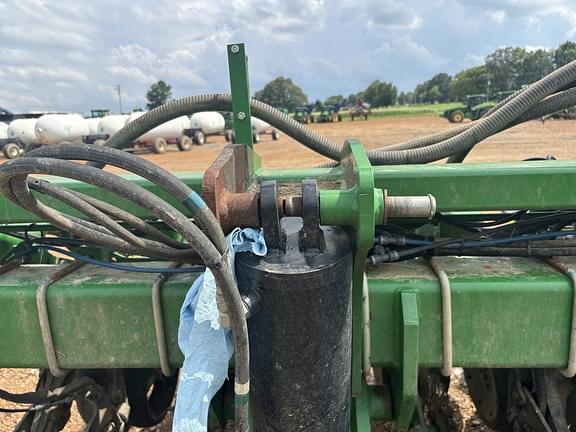 Image of John Deere DB60 equipment image 3