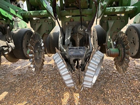 Image of John Deere DB60 equipment image 2