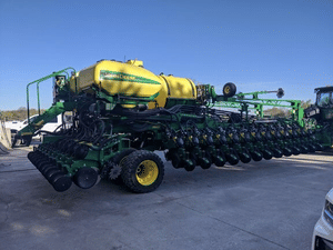 2018 John Deere DB60 Image