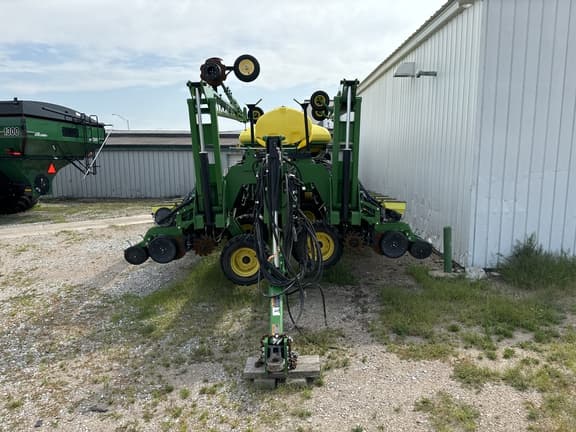 Image of John Deere DB80 equipment image 3
