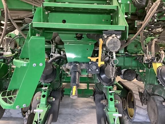 Image of John Deere DB90 equipment image 4