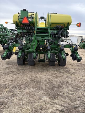 Image of John Deere DB90 equipment image 2