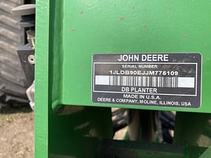 Main image John Deere DB90 42