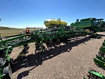 2018 John Deere DR18 Equipment Image0