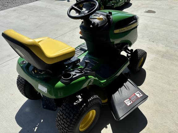 Image of John Deere E100 equipment image 2