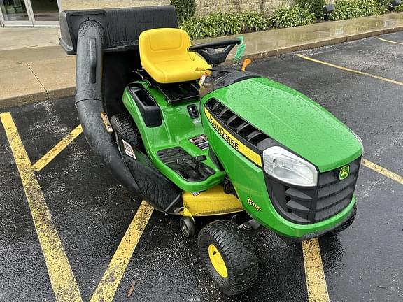 John deere best sale e110 grass catcher