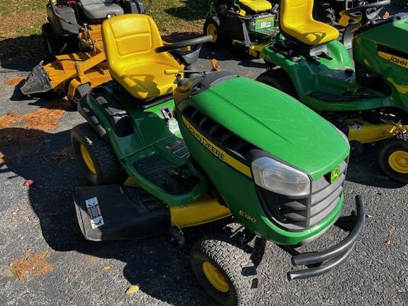 Image of John Deere E130 equipment image 3
