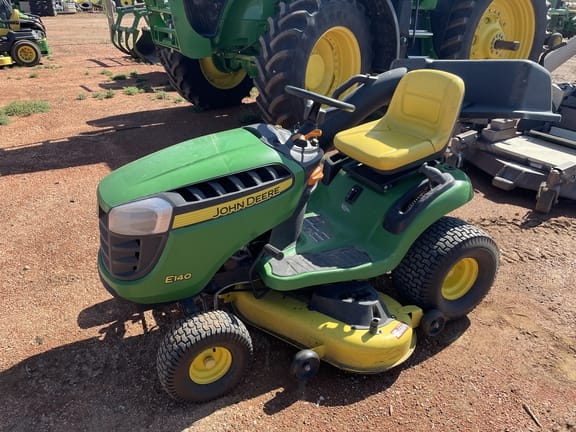 Main image John Deere E140