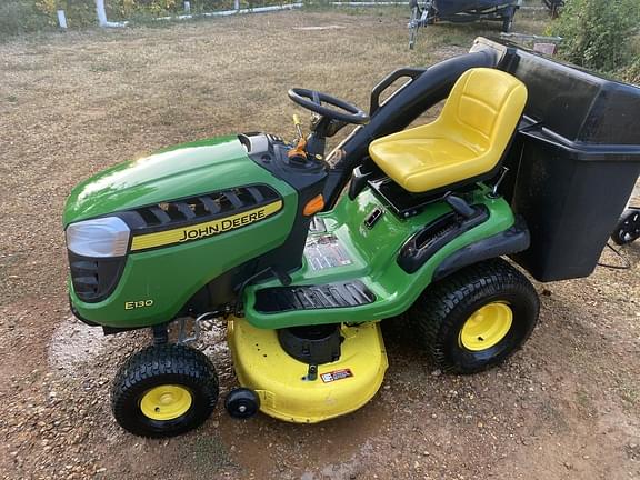 Image of John Deere E140 Image 0