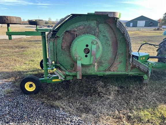 Image of John Deere E15 equipment image 4