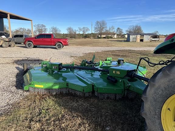 Image of John Deere E15 equipment image 2