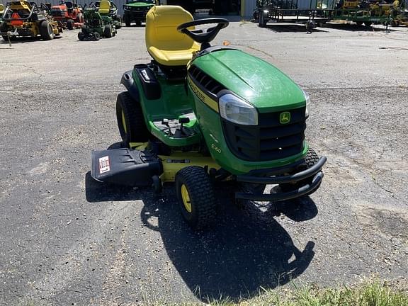 John deere e160 riding 2025 lawn mower & tractor