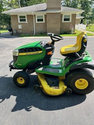 2018 John Deere E160 Equipment Image0