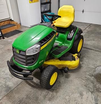 Main image John Deere E170