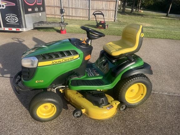 Image of John Deere E170 Primary image