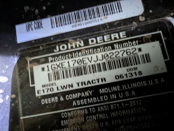 Image of John Deere E170 equipment image 4