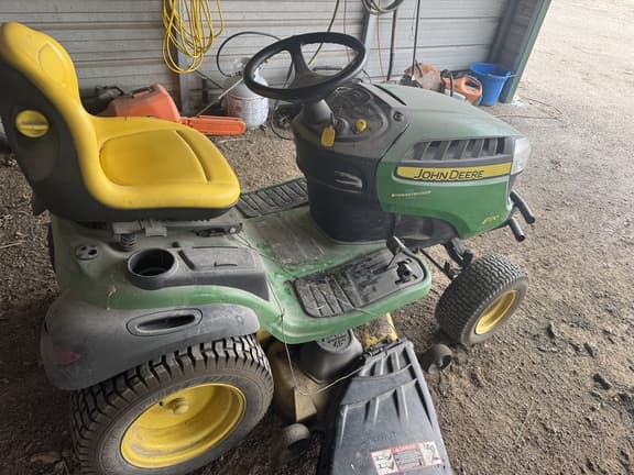Image of John Deere E170 Primary image