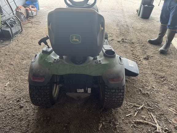 Image of John Deere E170 equipment image 4