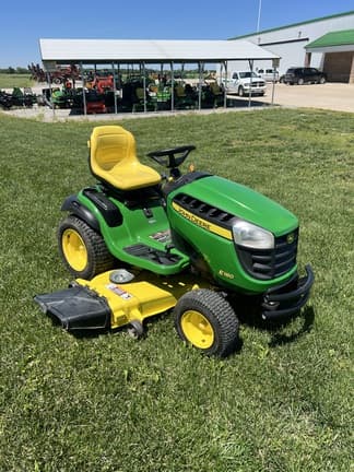 Image of John Deere E180 equipment image 2