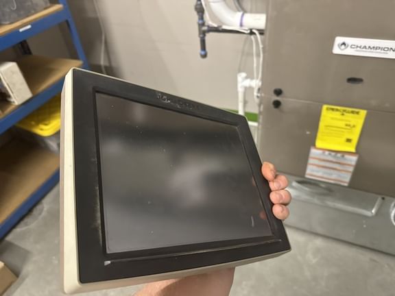 2018 John Deere Gen 4 Extended Monitor Equipment Image0