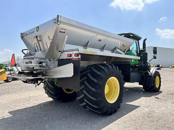 Image of John Deere F4365 equipment image 4