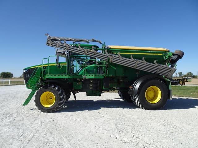 Image of John Deere F4365 equipment image 1