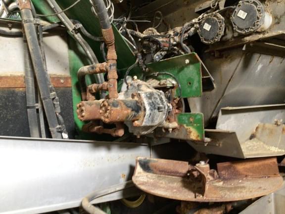 Image of John Deere F4365 equipment image 4