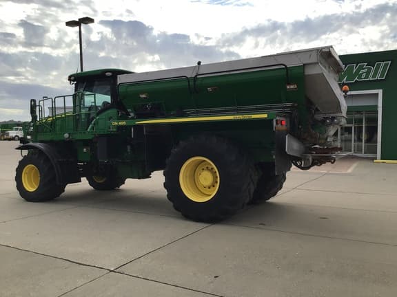 Image of John Deere F4365 equipment image 3
