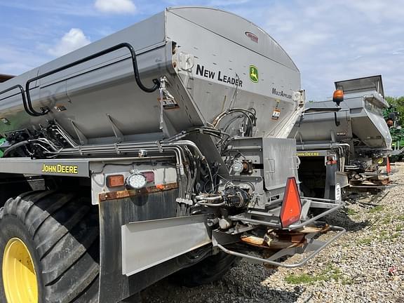 Image of John Deere F4365 equipment image 3