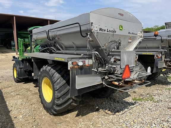 Image of John Deere F4365 equipment image 4