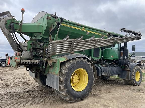 Image of John Deere F4365 equipment image 3