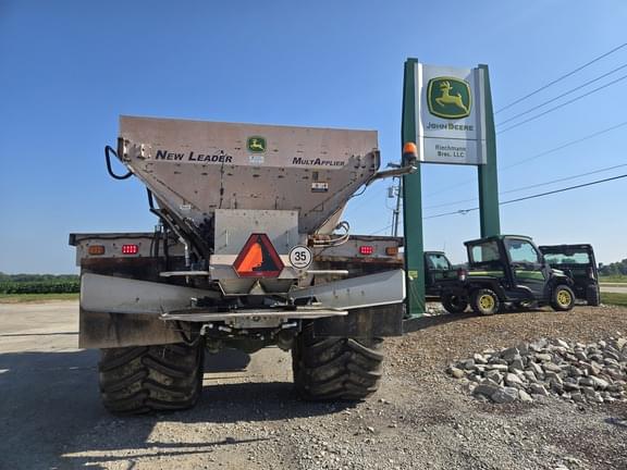 Image of John Deere F4365 equipment image 4