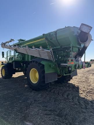 Image of John Deere F4365 equipment image 3