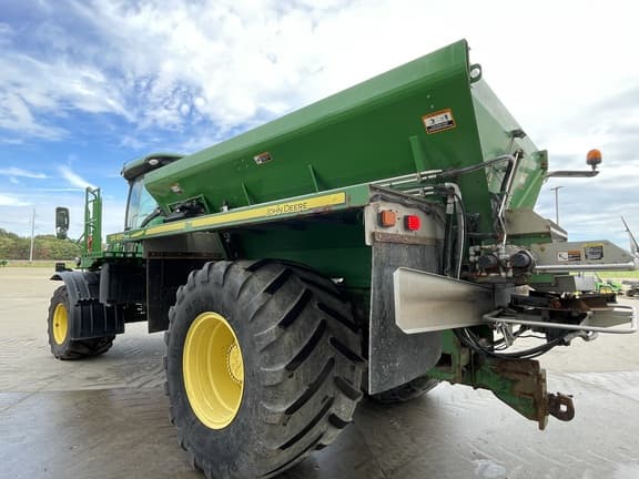 Image of John Deere F4365 equipment image 4