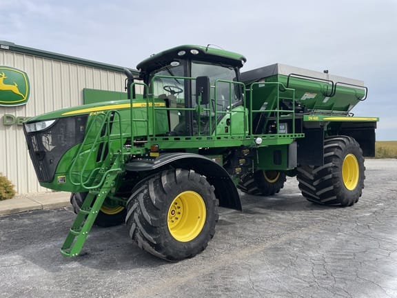 2018 John Deere F4365 Equipment Image0