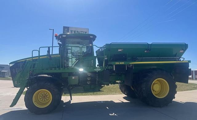 Image of John Deere F4365 equipment image 1