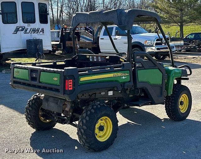 Image of John Deere XUV 825E equipment image 4