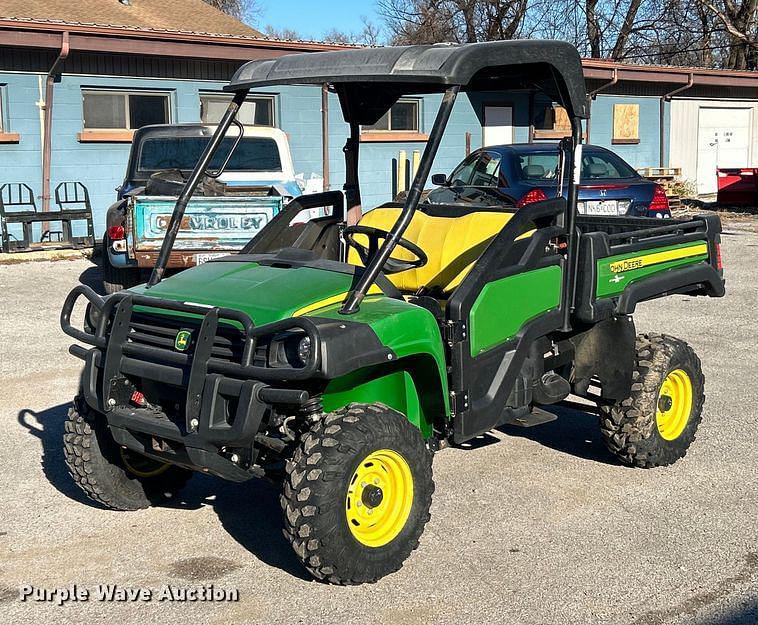 Image of John Deere XUV 825E Primary image