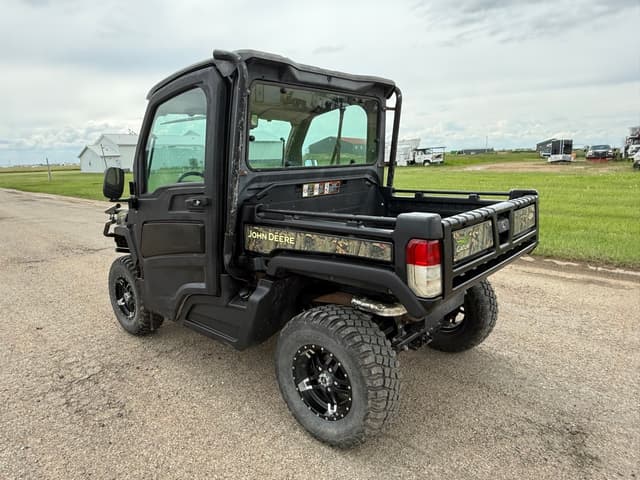 Image of John Deere XUV 835R equipment image 3