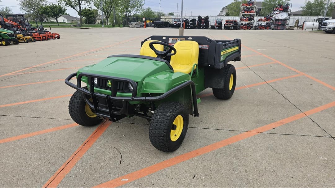 Image of John Deere Gator TE 4x2 Primary image