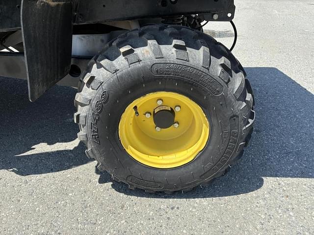 Image of John Deere Gator equipment image 4