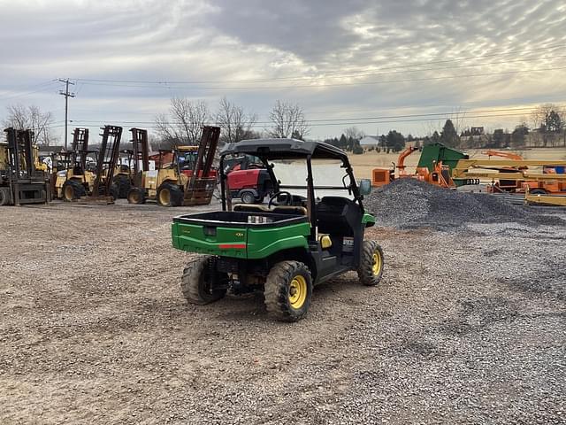 Image of John Deere XUV 560E equipment image 3