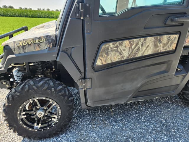 Image of John Deere XUV 835M equipment image 4